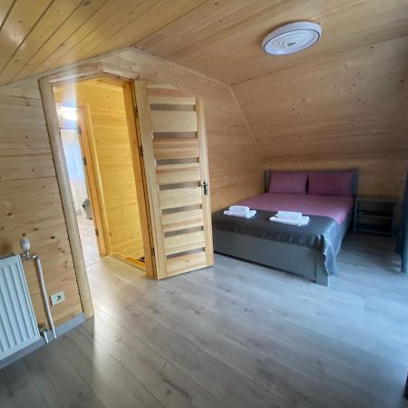 Apartamento Vienna House Yaremche Exterior foto