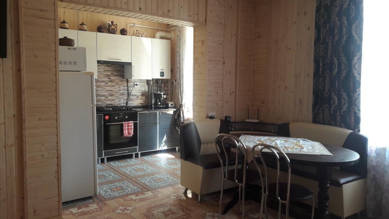 Apartamento Vienna House Yaremche Exterior foto